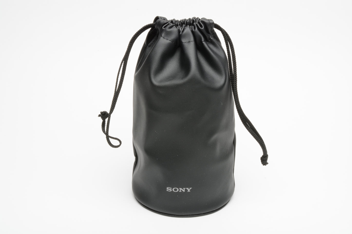Sony FE 24-105mm f4 GM OSS zoom lens, pouch, hood, caps