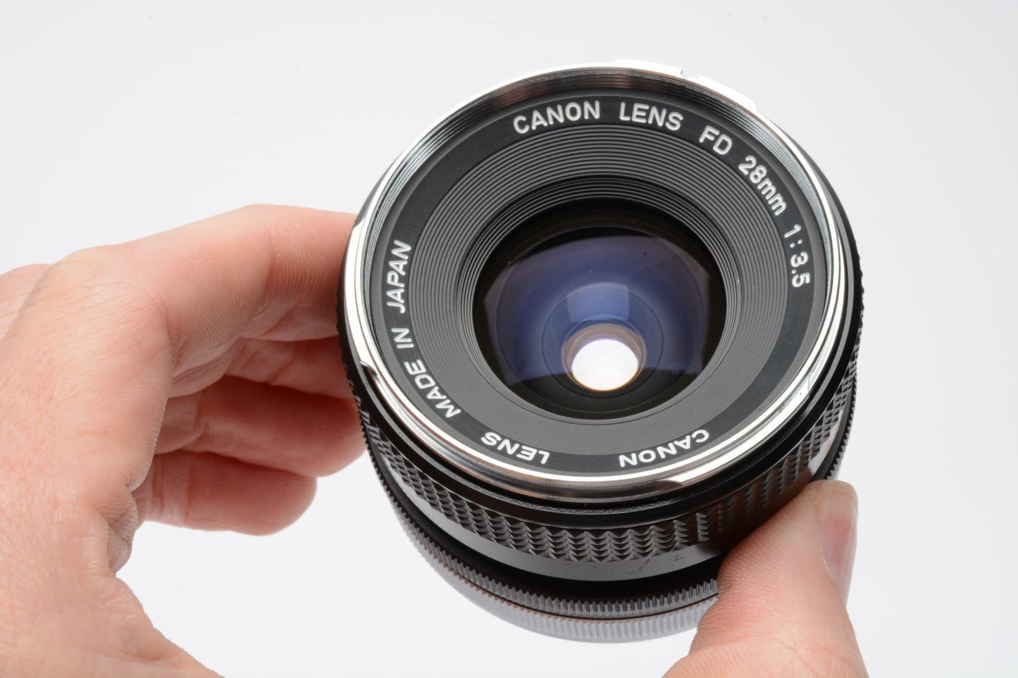 Canon FD 28mm F3.5 Chrome Nose Lens for Canon FD Mount, caps+case