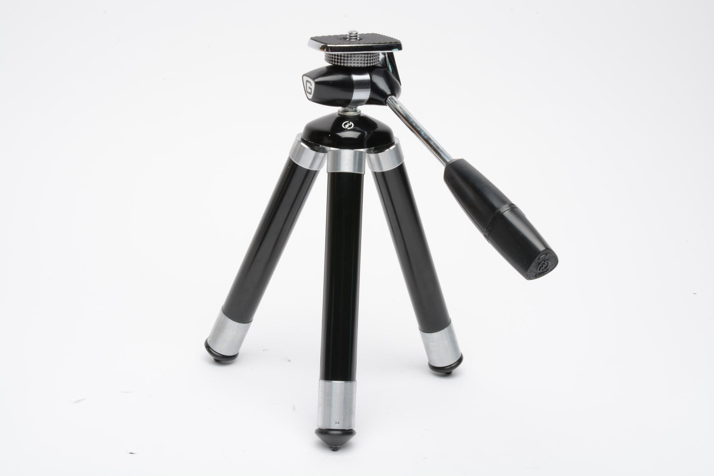 Compact table tripod w/Pan head, folded 8" expanded ~43", in case, nice!