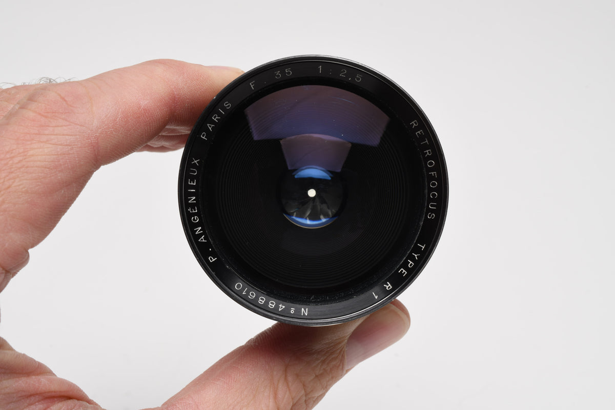 P. Angenieux Paris 35mm f2.5 Retrofocus Type R1 Exakta Mount w/Cap, Nice