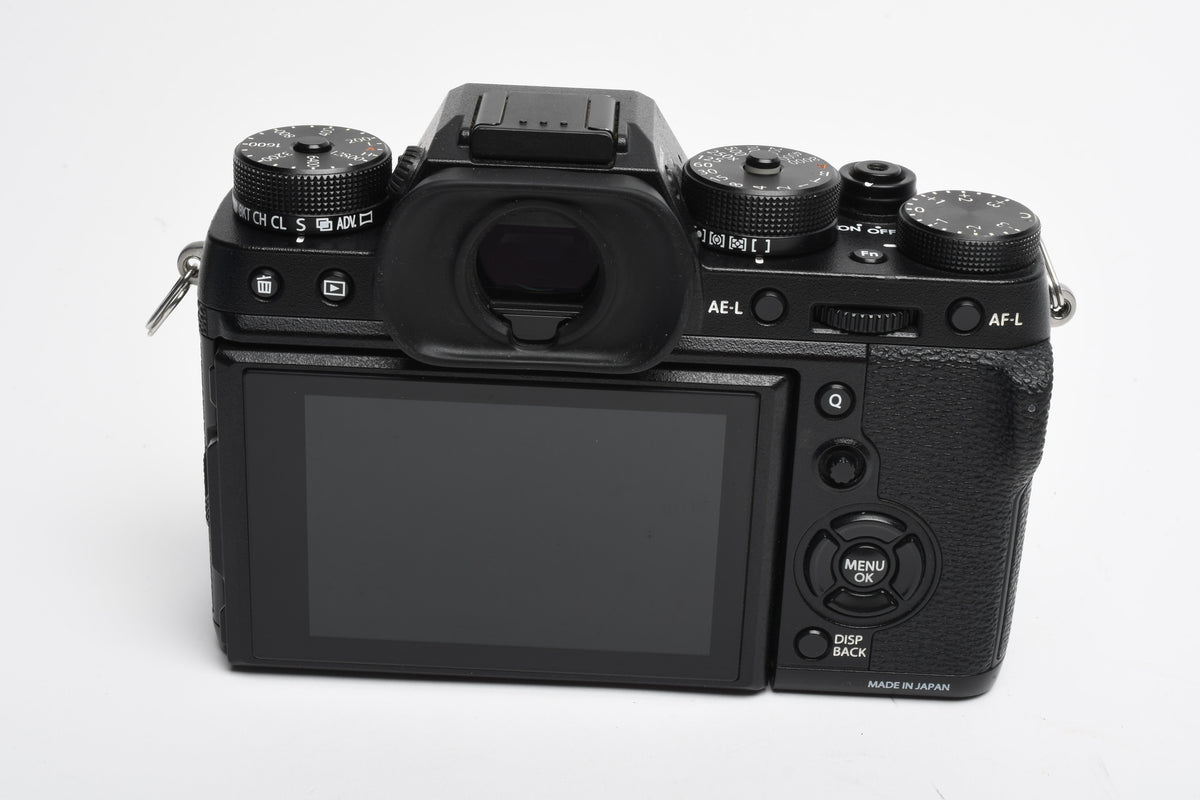 Fuji Fujifilm X-T2 Mirrorless body, Mint-, batt+charger ONLY 1 SC