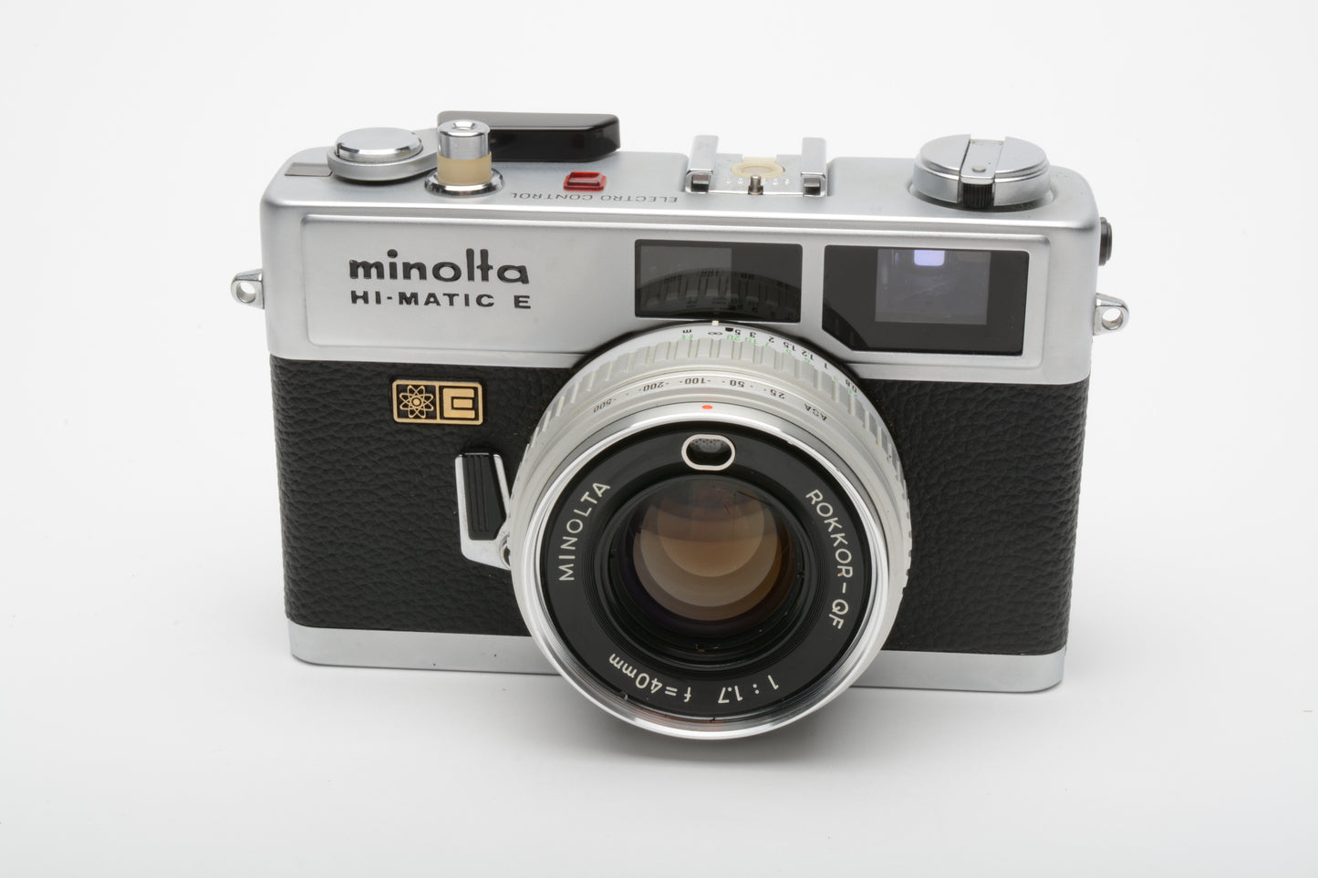 Minolta Hi-Matic E Rangefinder 35mm Film Camera w/Case, strap and cap, Tested