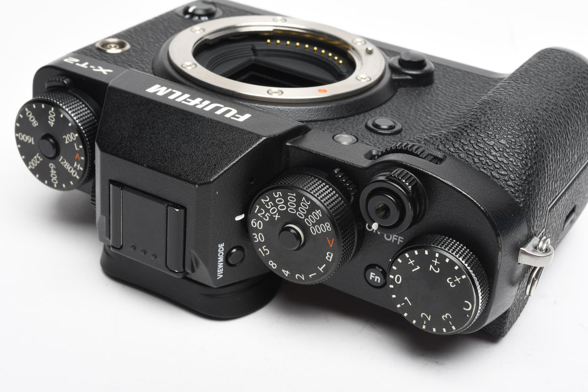 Fuji Fujifilm X-T2 Mirrorless body, Mint-, batt+charger ONLY 1 SC