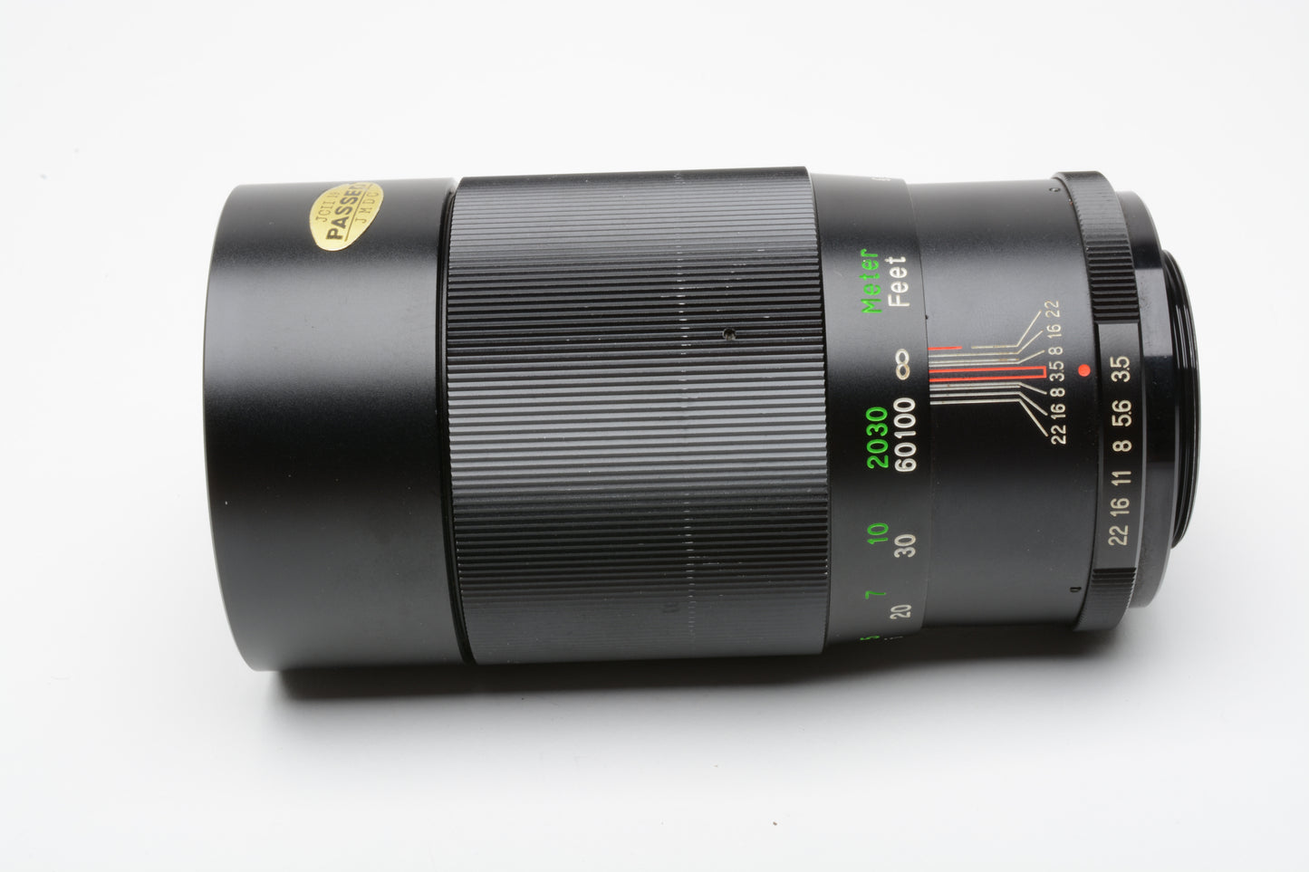 Vivitar 200mm f3.5 telephoto lens, M42 Mount, caps + case + UV, very clean