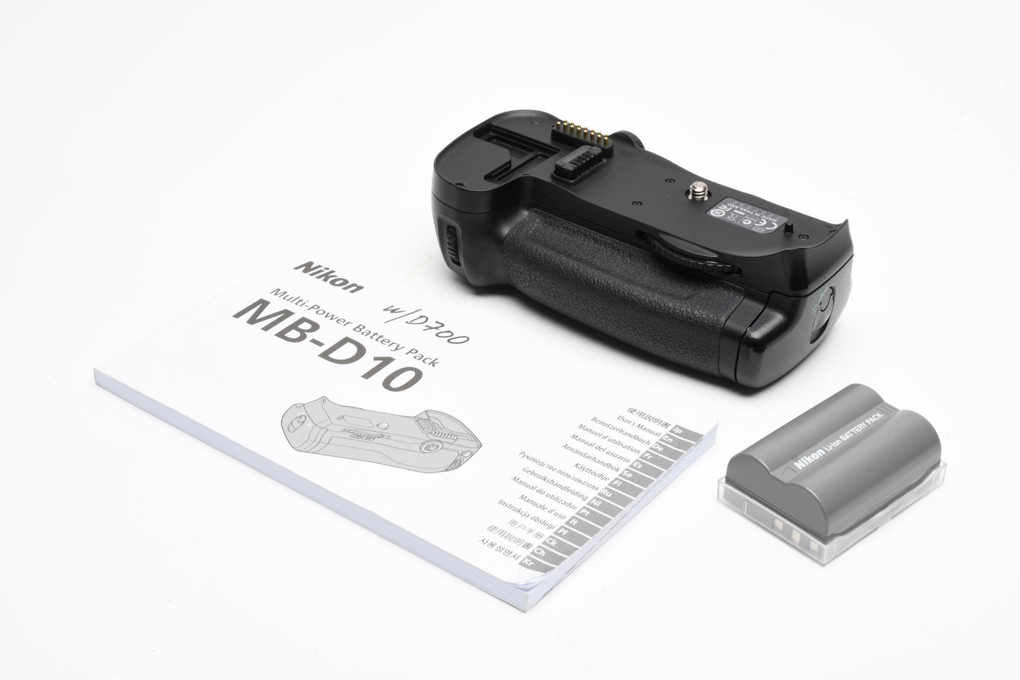 Nikon MB-D10 Multi Power Battery Grip Genuine w/EN-EL3e battery