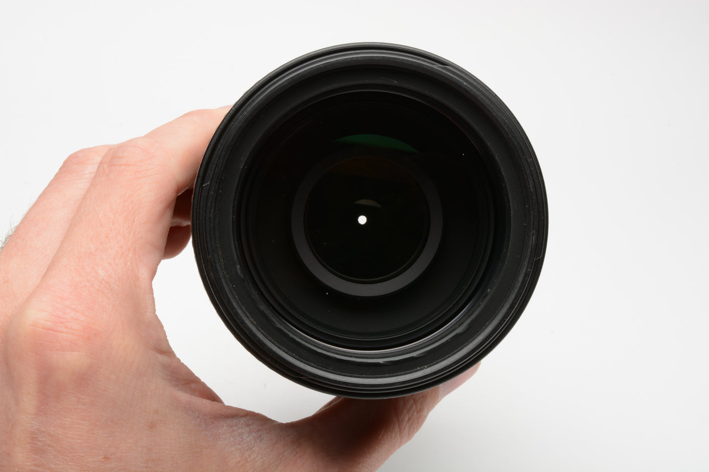 Nikon AF-S Nikkor 70-300mm f4.5-5.6G ED VR zoom lens, caps, pouch, Great!