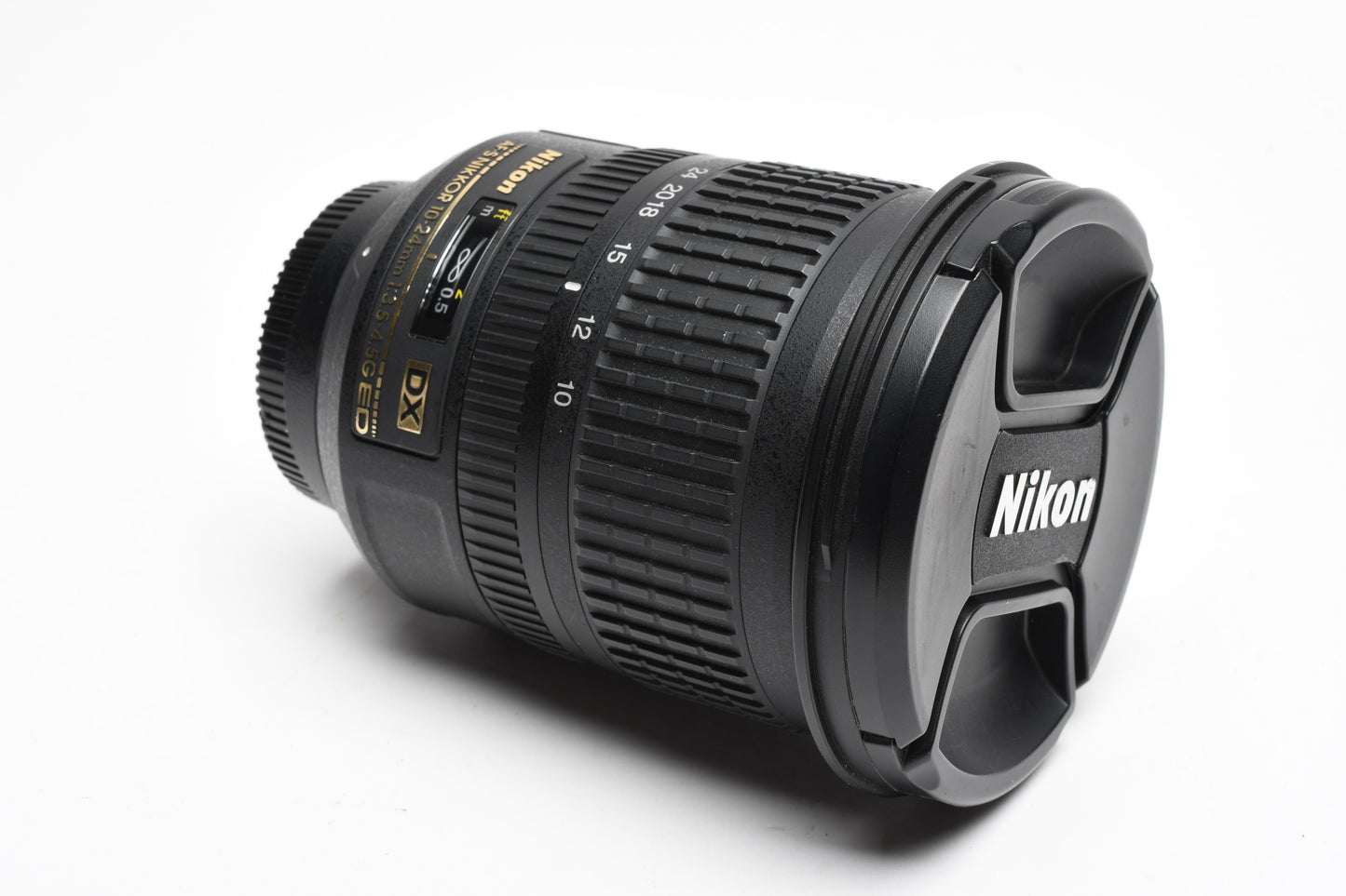 Nikon AF-S Nikkor 10-24mm f3.5-4.5G ED DX IF Aspherical, Clean