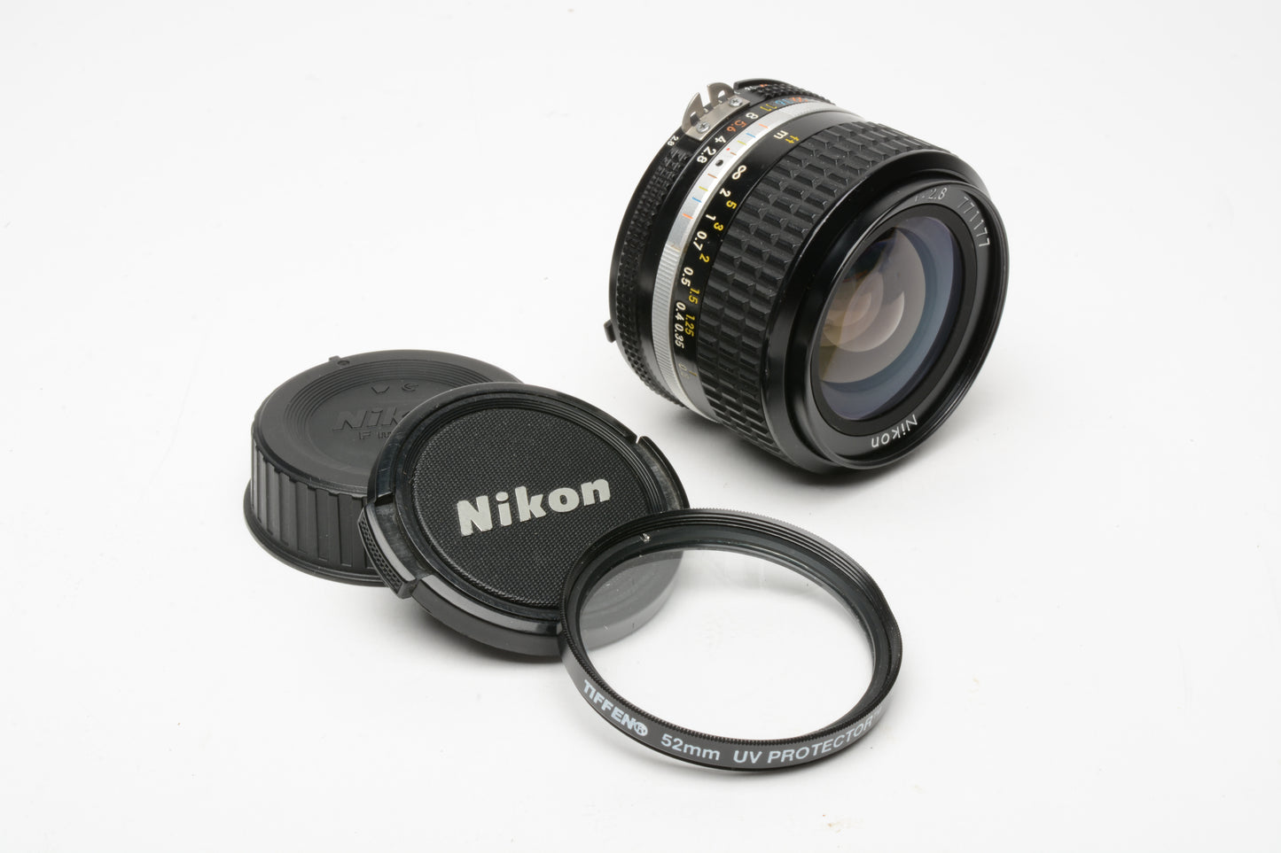 Nikon Nikkor Ai-S 24mm f2.8 MF Wide angle lens, UV, Clean and sharp!