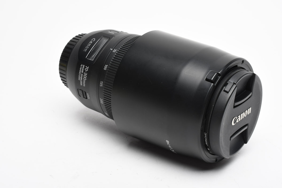 Canon EF 70-300mm f4-5.6 IS II Nano USM Lens, Hood+UV, Mint-