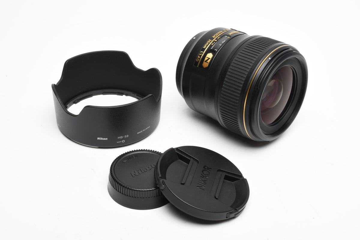 Nikon Nikkor AF-S 35mm f1.4 G Lens w/Hood, Caps, Mint-