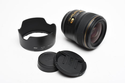 Nikon Nikkor AF-S 35mm f1.4 G Lens w/Hood, Caps, Mint-