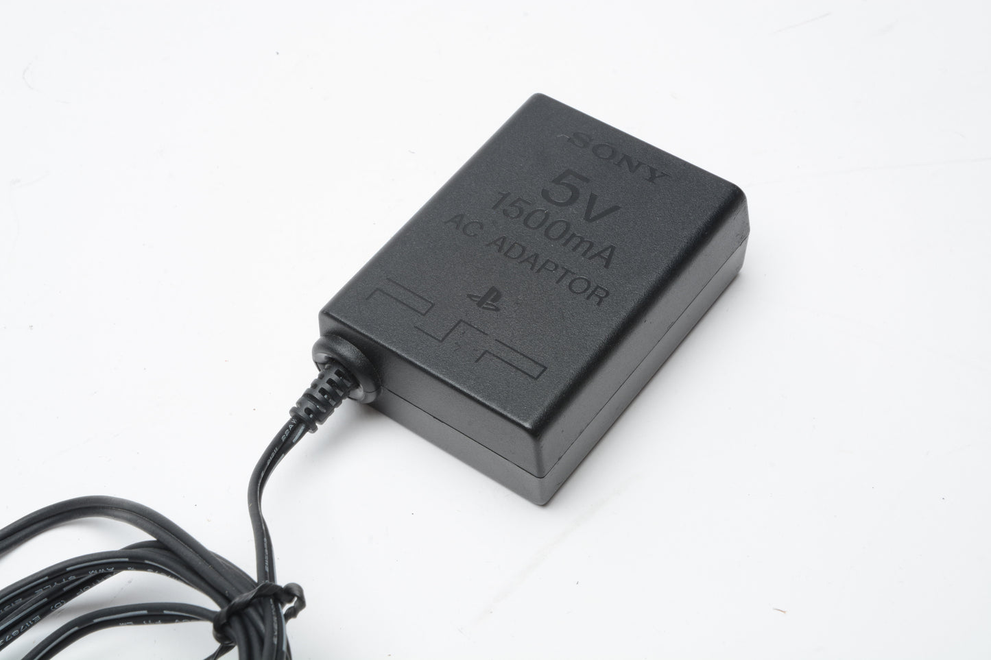 Sony PSP-380 AC adapter / power supply w/ power cable (5V, 1500mA)