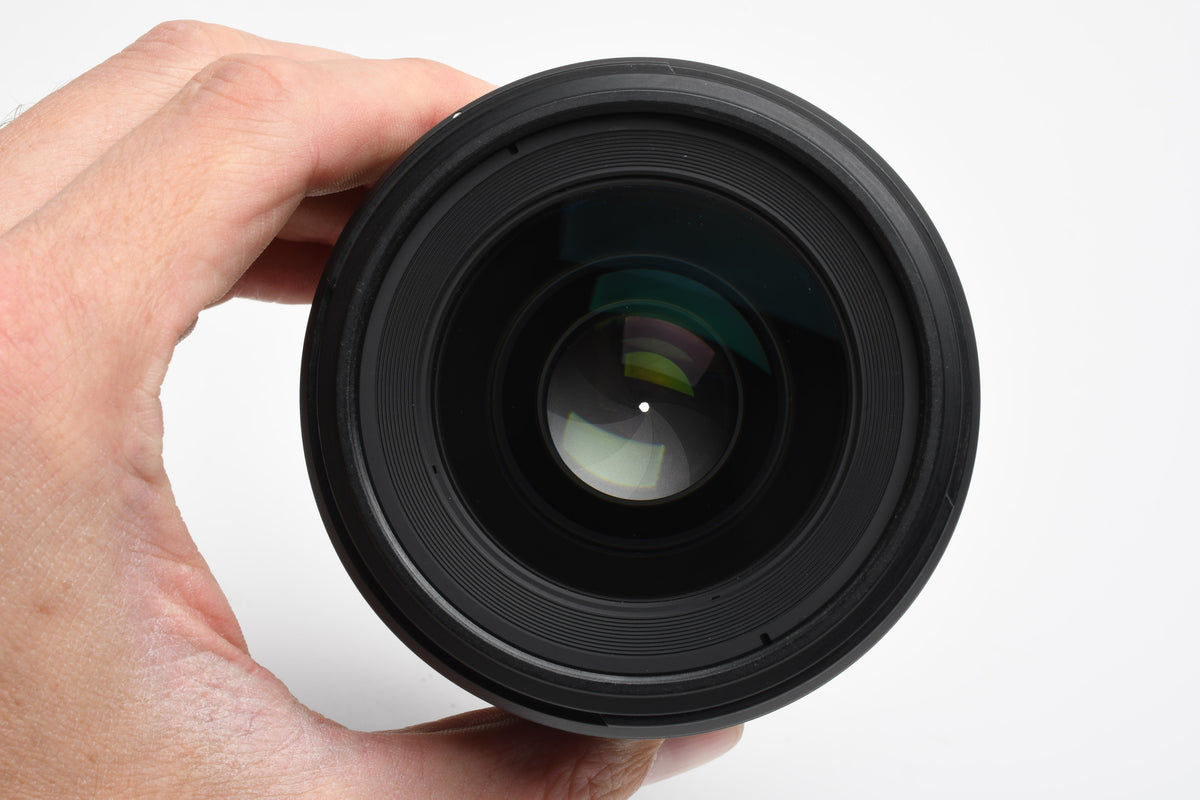 Nikon Nikkor AF-S 35mm f1.4 G Lens w/Hood, Caps, Mint-