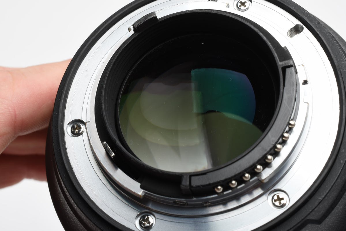 Nikon Nikkor AF-S 35mm f1.4 G Lens w/Hood, Caps, Mint-