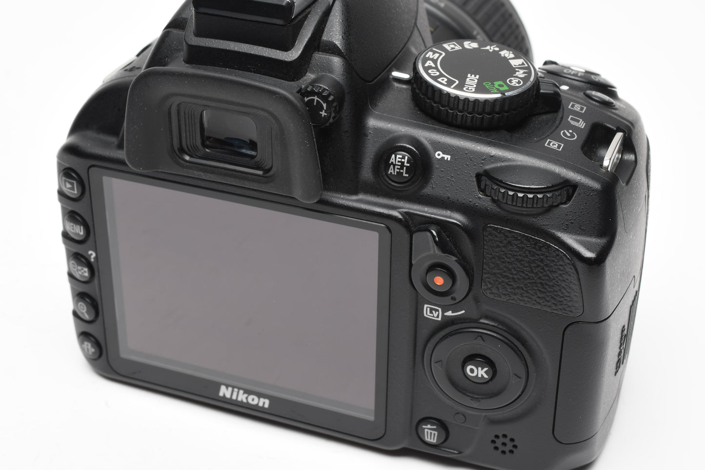 Nikon D3100 DSLR w/Nikkor AFS 18-55mm f3.5-5.6G II, batt+charger 6983 Acts