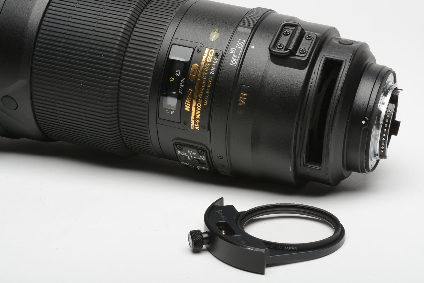 Nikon AF-S Nikkor 400mm F2.8G ED VR IF SWM tele lens, case, very sharp, barely used