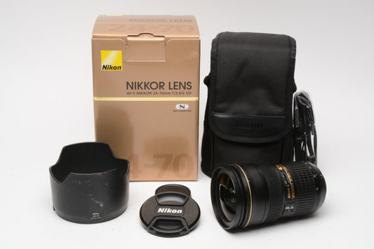 Nikon AFS 24-70mm f2.8G ED SWM Aspherical zoom lens, caps, hood, case, Sharp