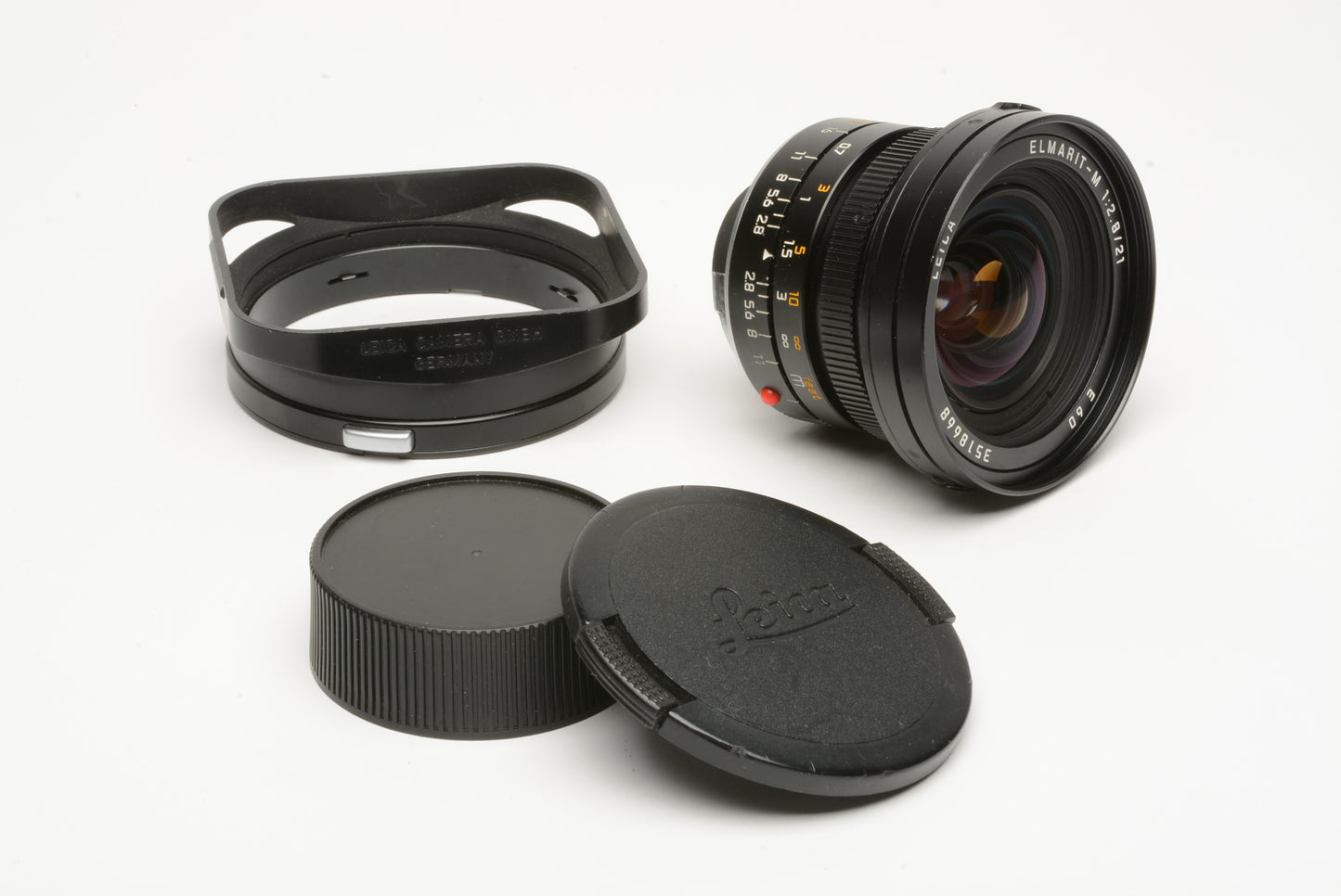 Leica Elmarit-M 21mm f2.8 MF Lens, caps + hood, Mint-, clean and very sharp!