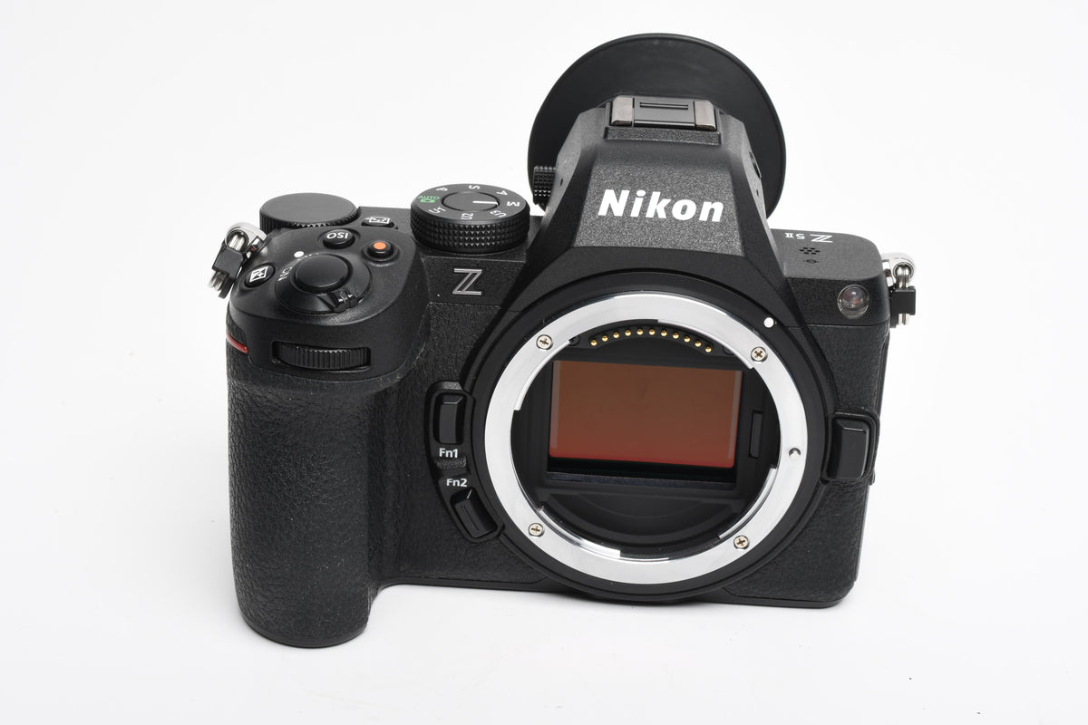 Nikon Z5 II Mirrorless body, Very clean, boxed, 58K Acts, Nice