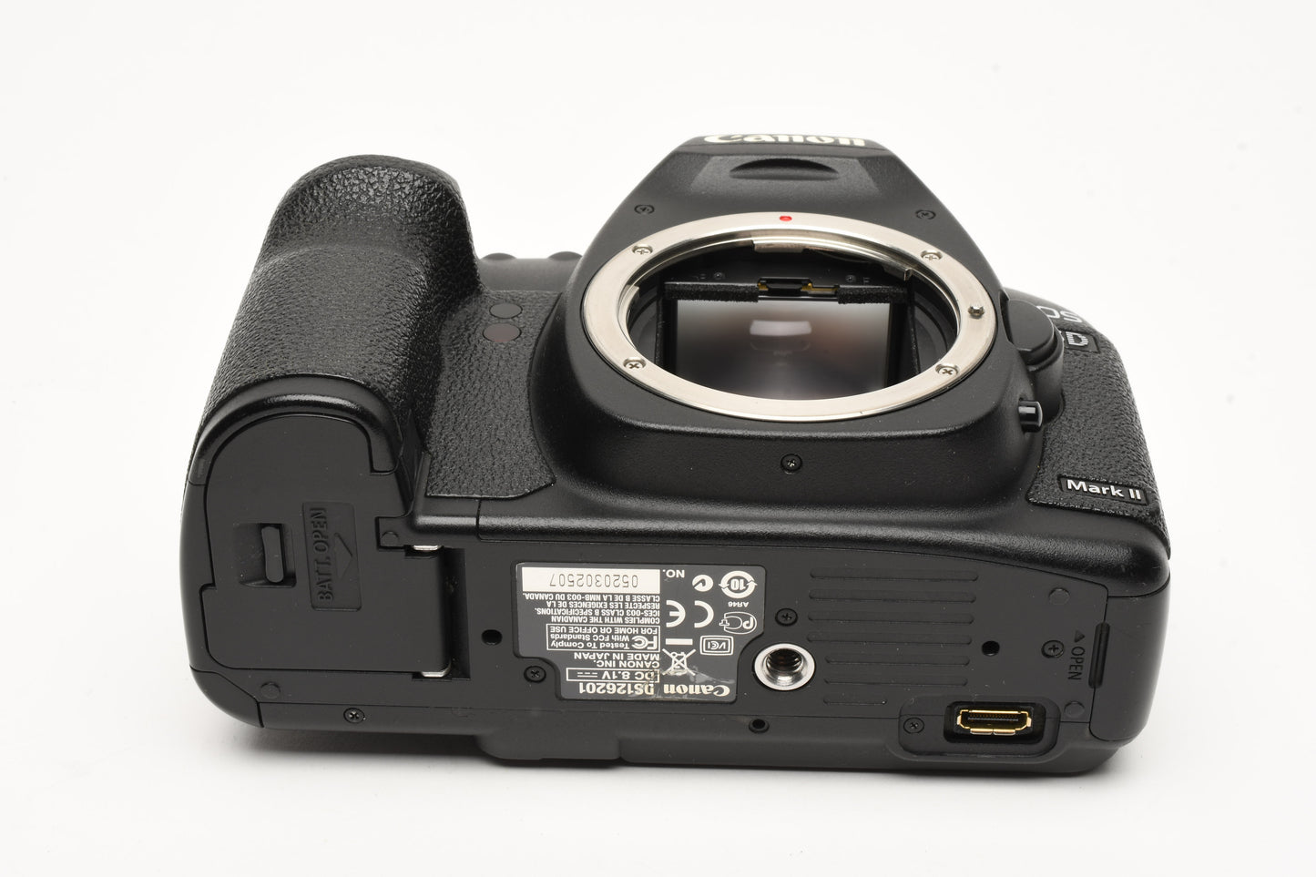 Canon EOS 5D Mark II DSLR Body, batt, Charger, strap, 129K Acts, Clean