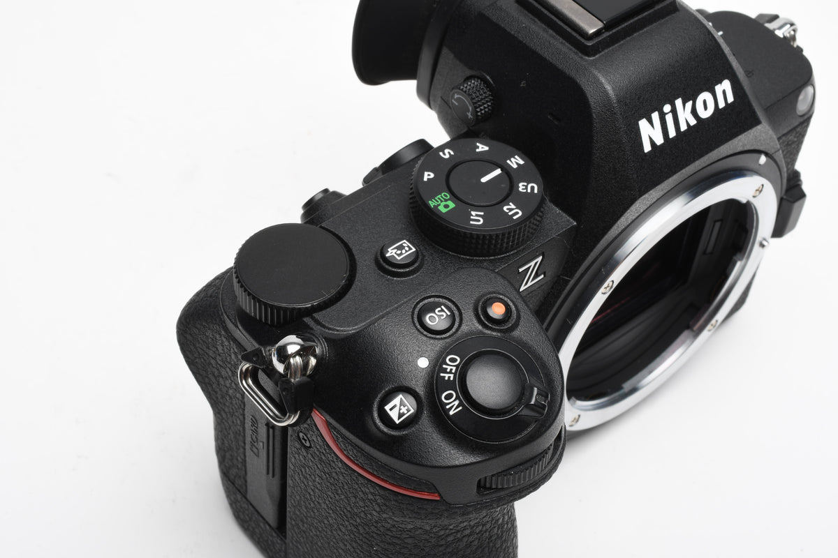 Nikon Z5 II Mirrorless body, Very clean, boxed, 58K Acts, Nice