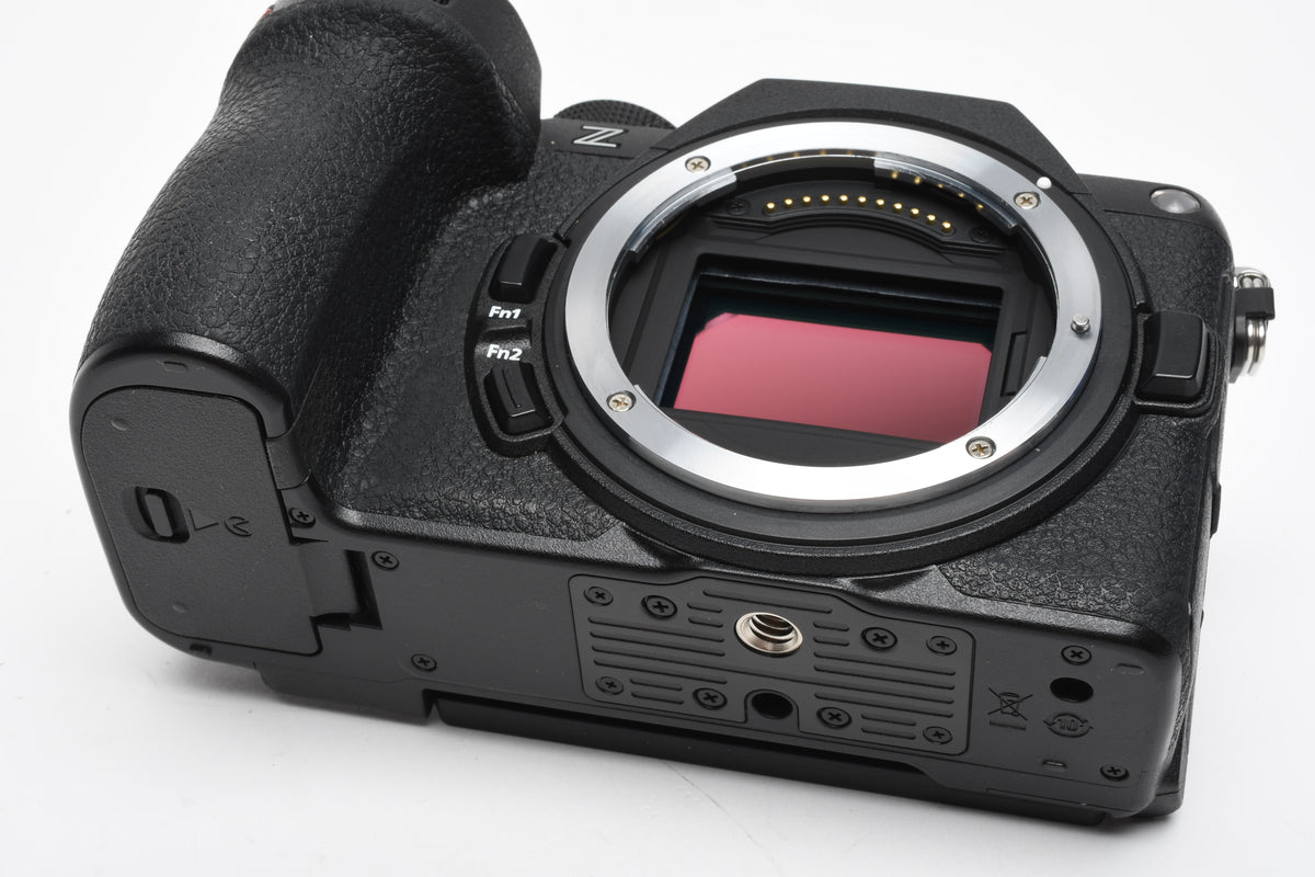 Nikon Z5 II Mirrorless body, Very clean, boxed, 58K Acts, Nice