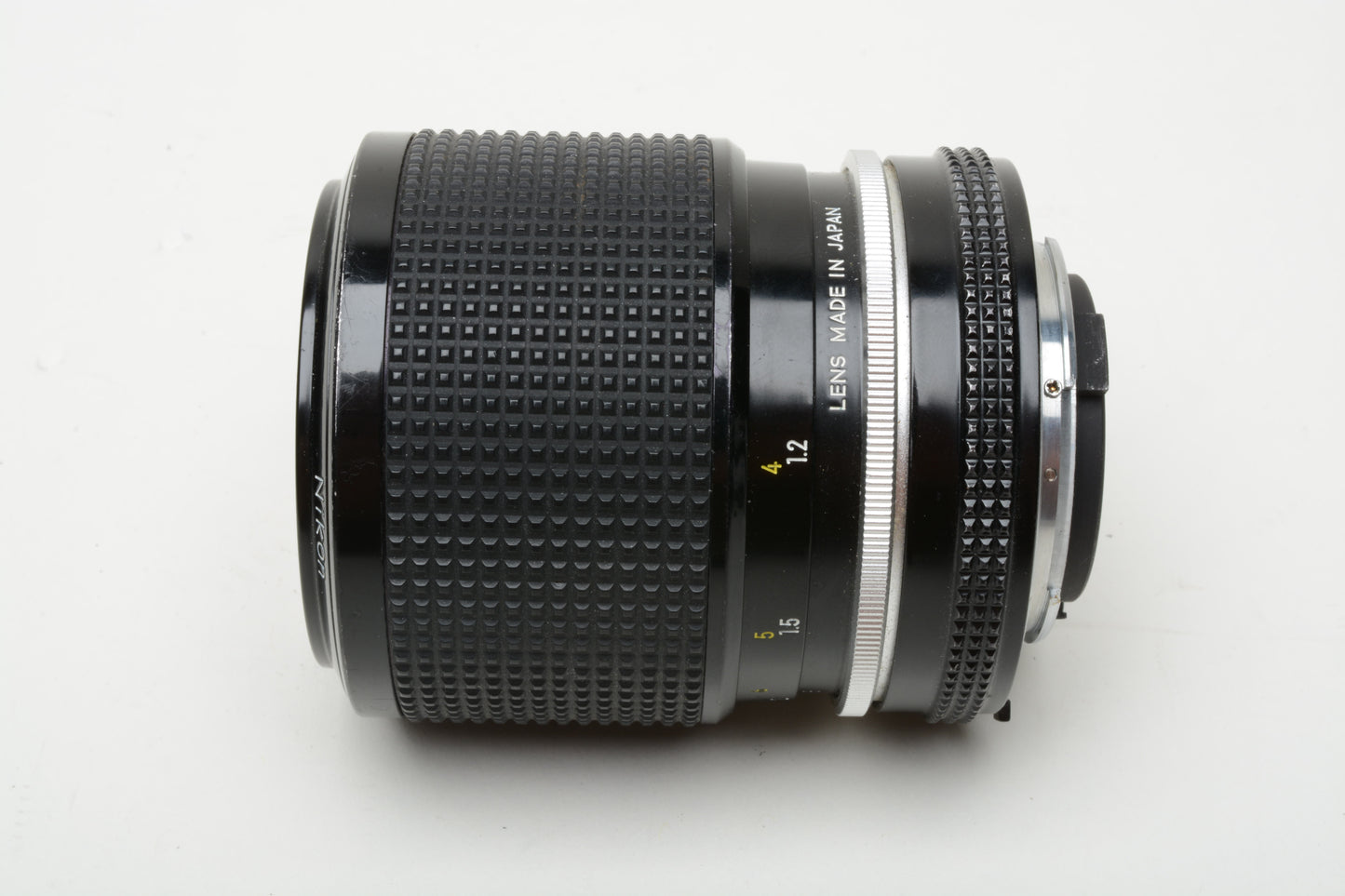 Nikon Nikkor 43-86mm f3.5 zoom lens, Nikon AI mount, caps