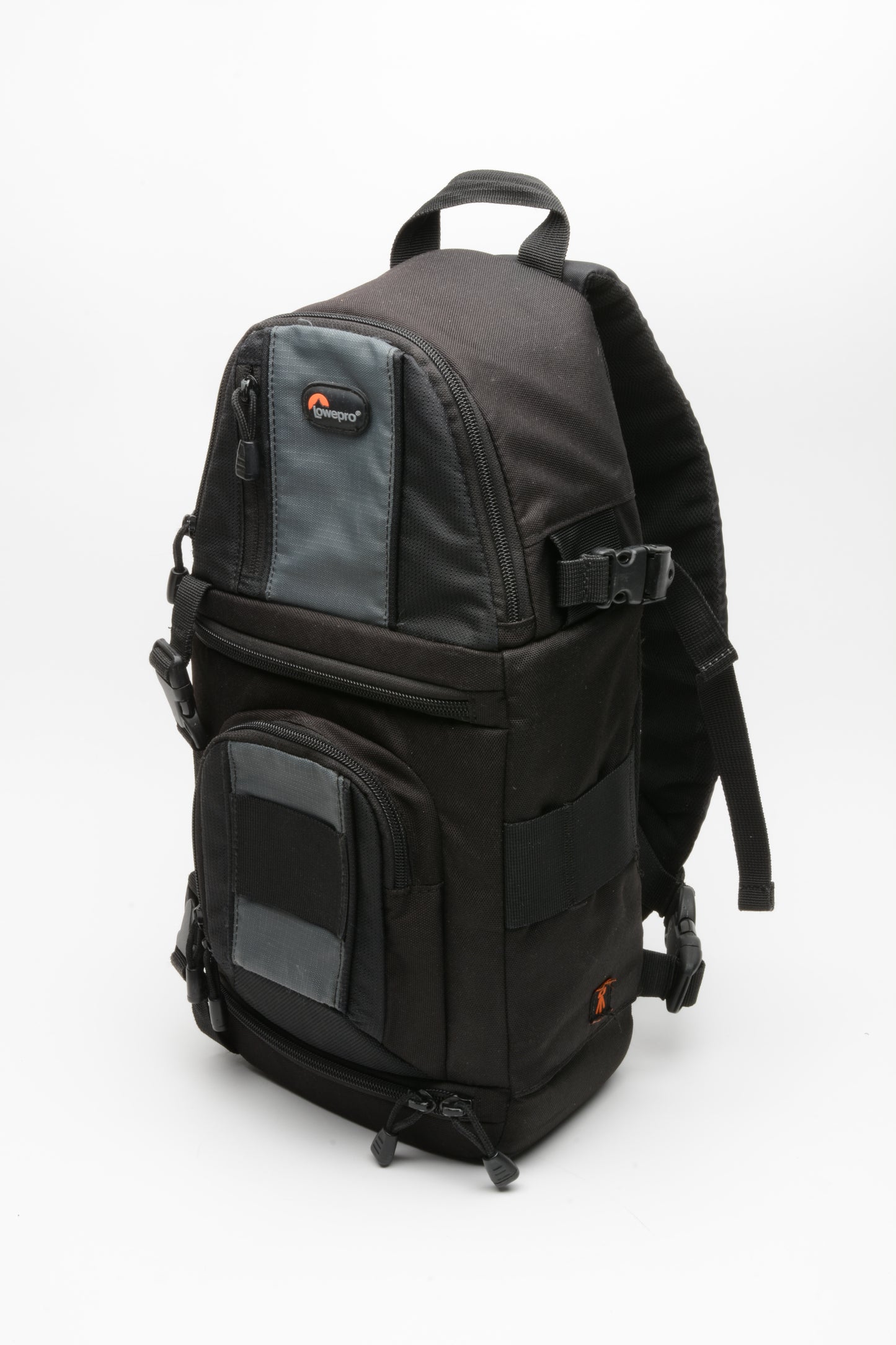 Lowepro SlingShot 102 AW sling pack, nice, clean, Quality pack