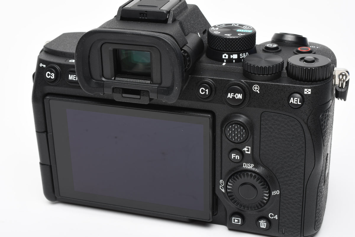Sony A7 IV Mirrorless body, Batt+USB+strap ONLY 182 Acts!!