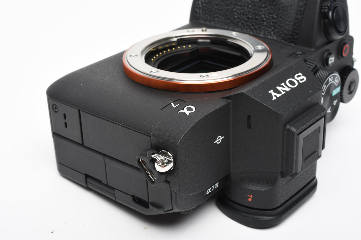 Sony A7 IV Mirrorless body, Batt+USB+strap ONLY 182 Acts!!