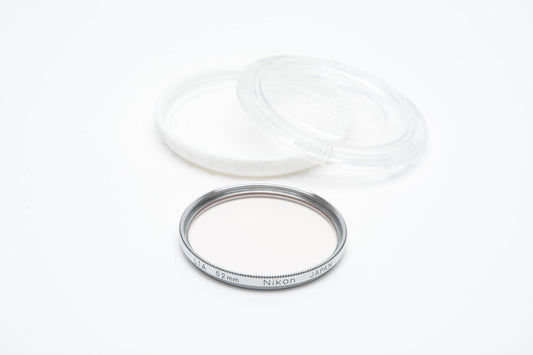 Nikon Nikkor 52mm L1A Skylight UV (silver vintage), very clean, in jewel case