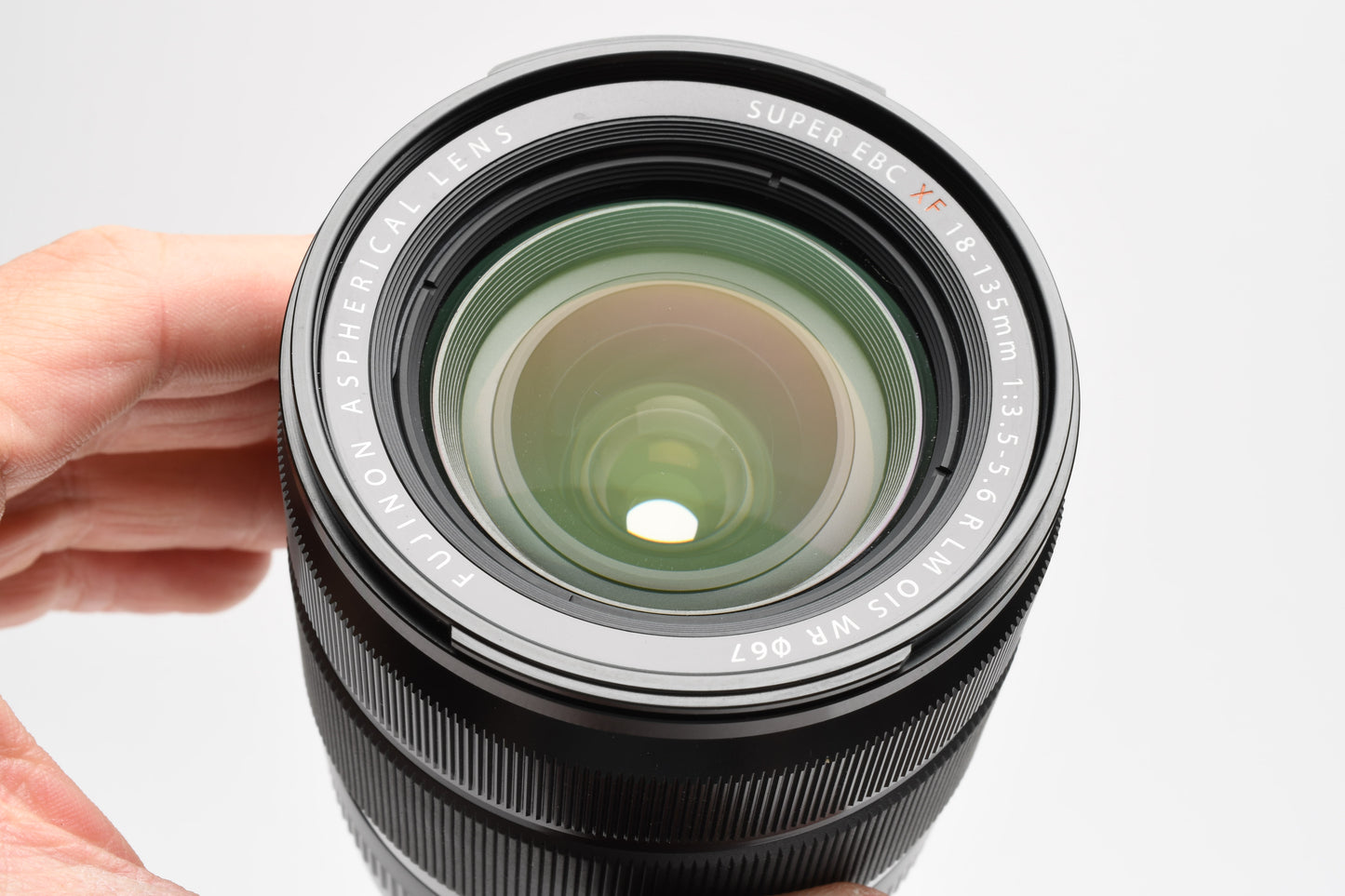 Fujifilm Super EBC XF 18-135mm f3.5-5.6 R LM OIS WR zoom lens, Mint-