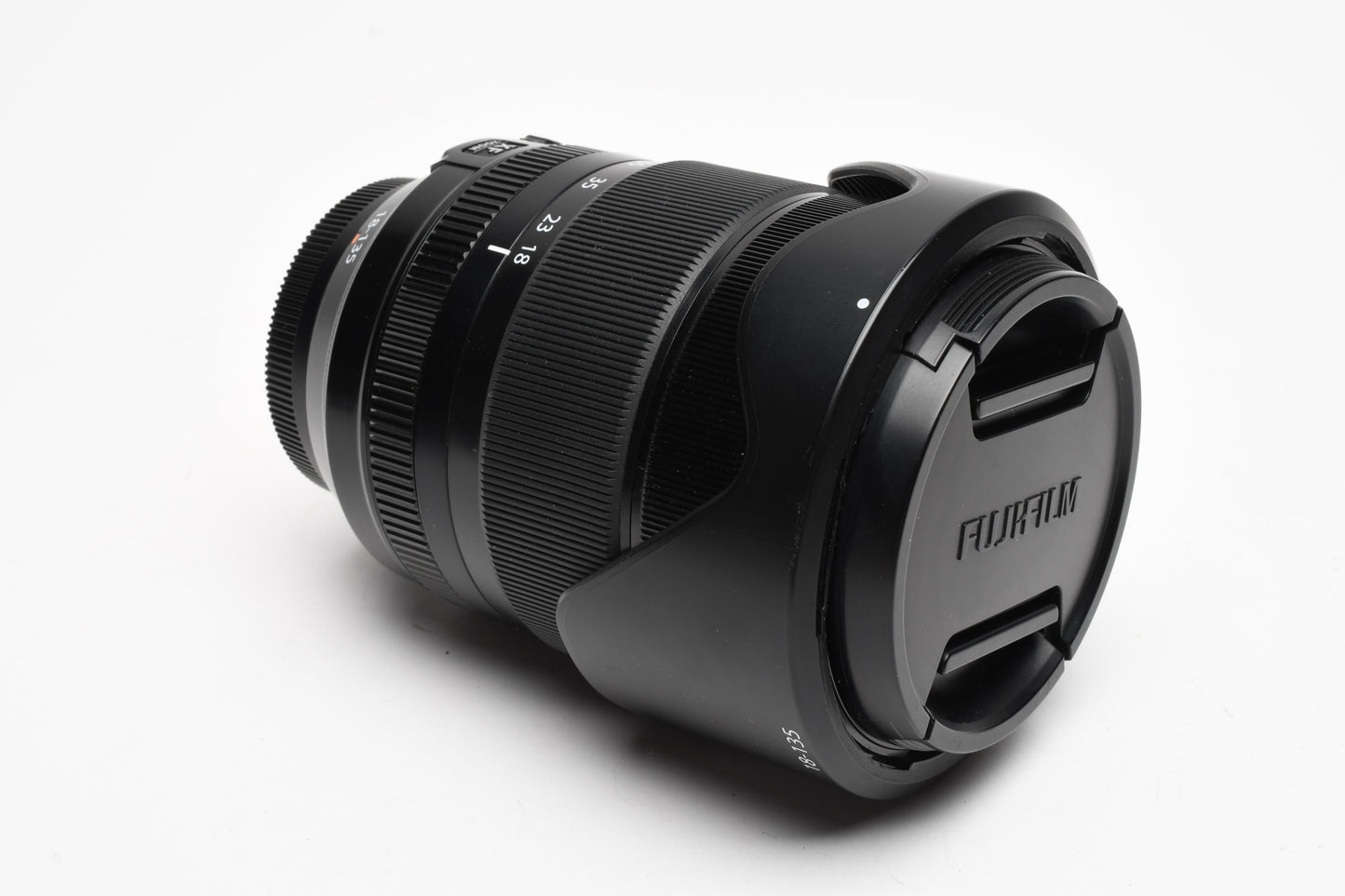 Fujifilm Super EBC XF 18-135mm f3.5-5.6 R LM OIS WR zoom lens, Mint-