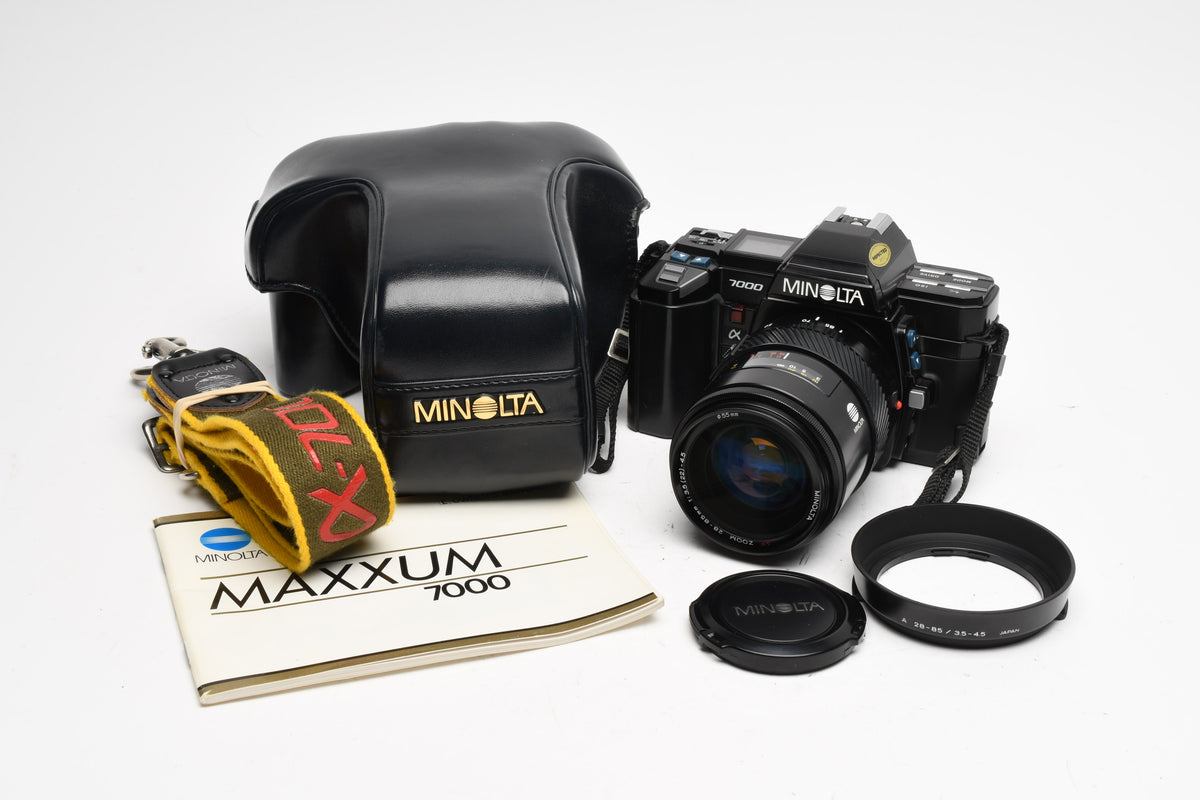 Minolta Maxxum 7000 35mm SLR w/AF 28-85mm Zoom, Strap, Case, Awesome Bundle!