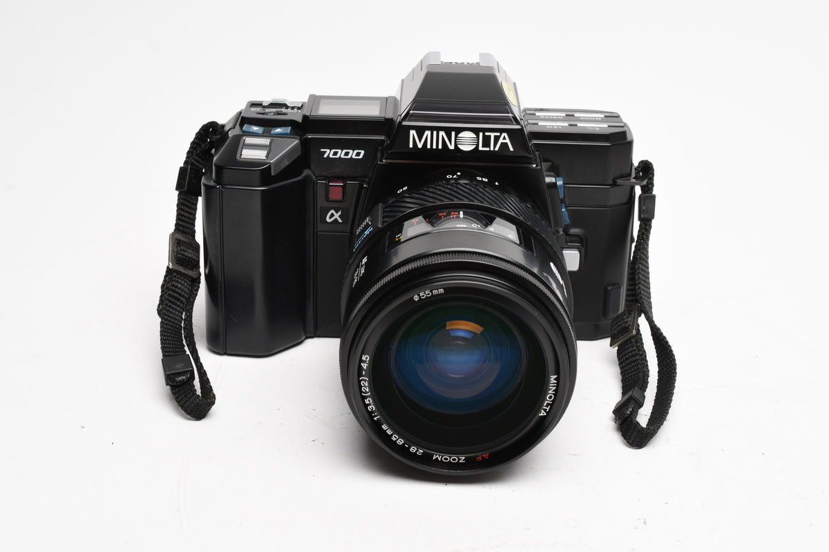 Minolta Maxxum 7000 35mm SLR w/AF 28-85mm Zoom, Strap, Case, Awesome Bundle!
