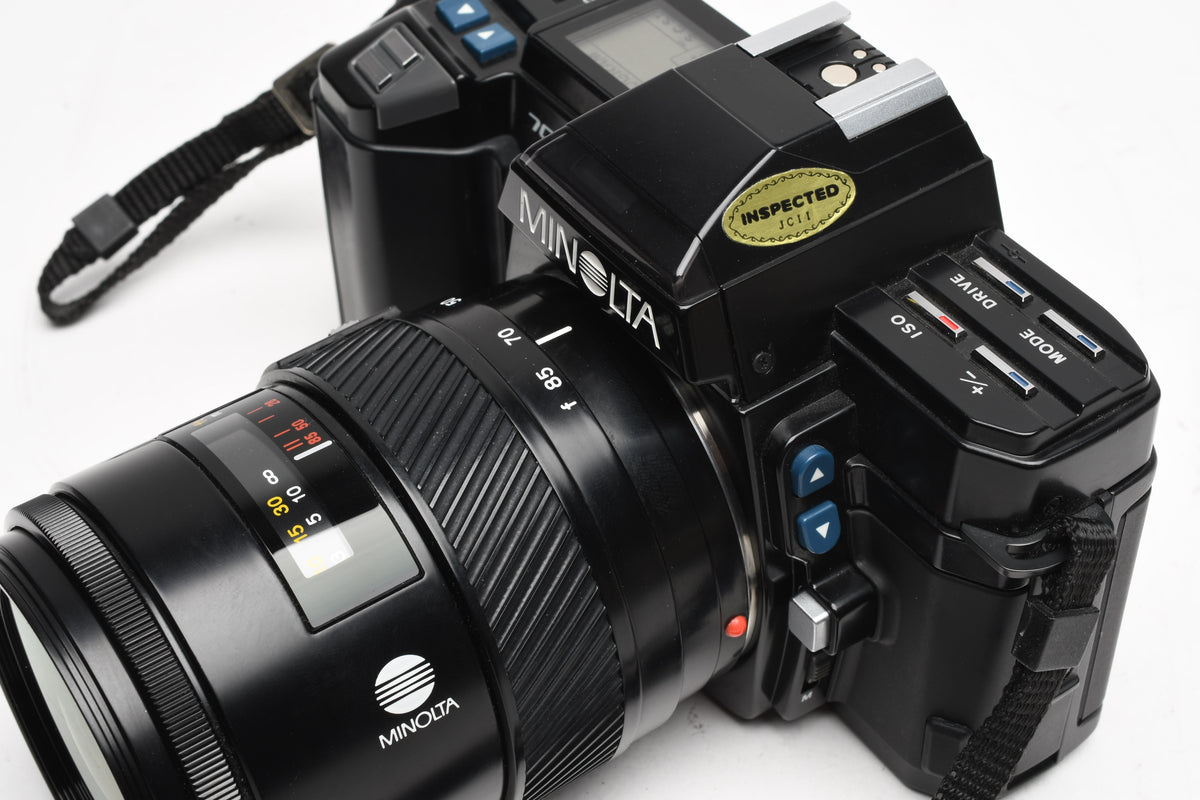Minolta Maxxum 7000 35mm SLR w/AF 28-85mm Zoom, Strap, Case, Awesome Bundle!
