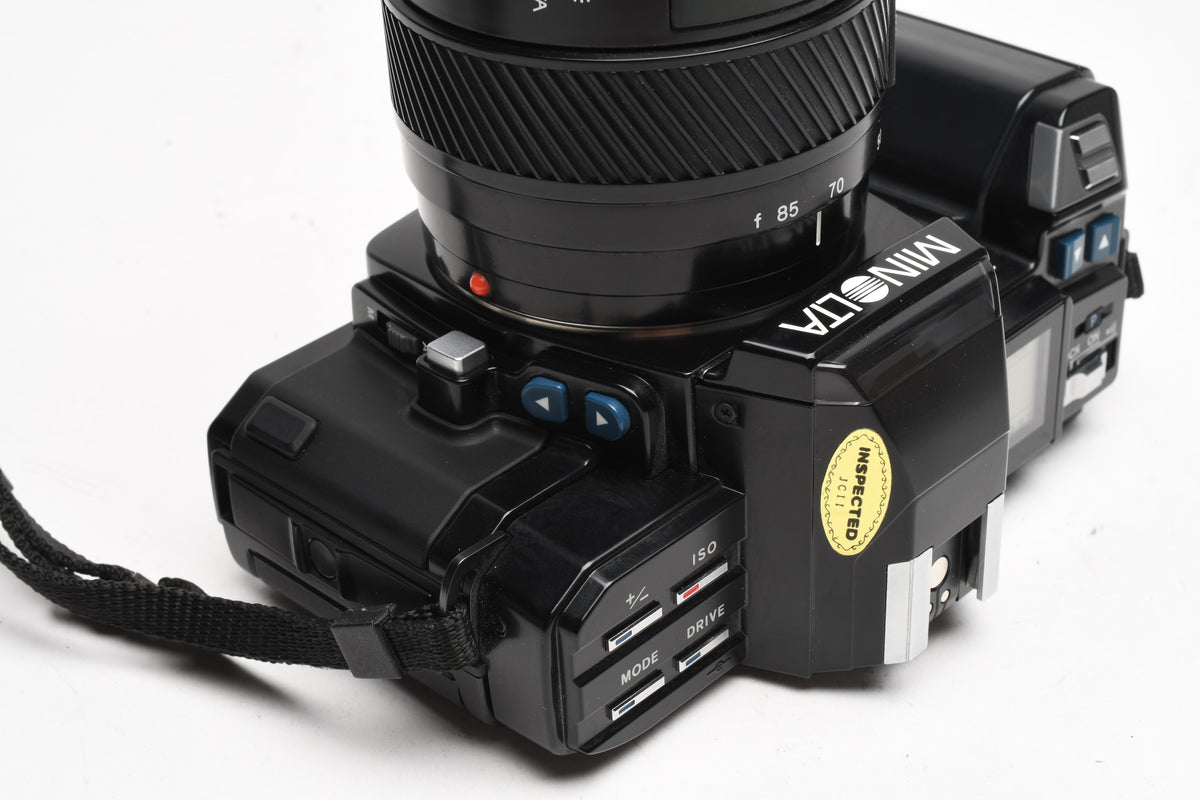 Minolta Maxxum 7000 35mm SLR w/AF 28-85mm Zoom, Strap, Case, Awesome Bundle!