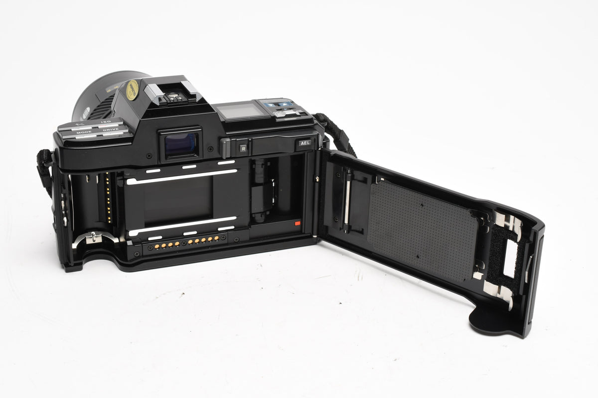 Minolta Maxxum 7000 35mm SLR w/AF 28-85mm Zoom, Strap, Case, Awesome Bundle!