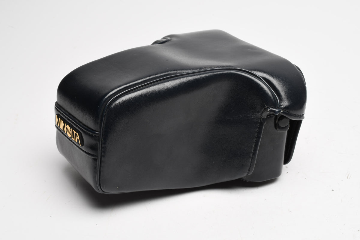 Minolta CB-70D Half Case w/ CF-70L Long Snout Case Attachment