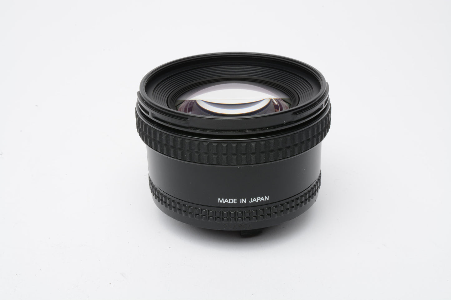 Nikon AF 20mm f2.8mm Wide Lens For Nikon F Mount w/B+W UV filter, Mint-