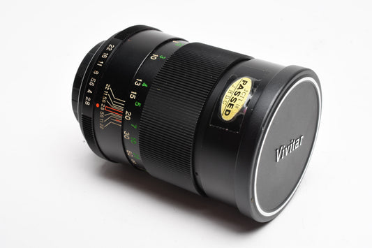 Vivitar 135mm f2.8 Prime Portrait lens, M42 Mount, Caps+Case, Clean!