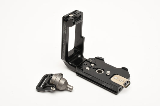 Promedia Gear PLC5D4 and PBC5D4 Arca L bracket for Canon EOS 5D IV