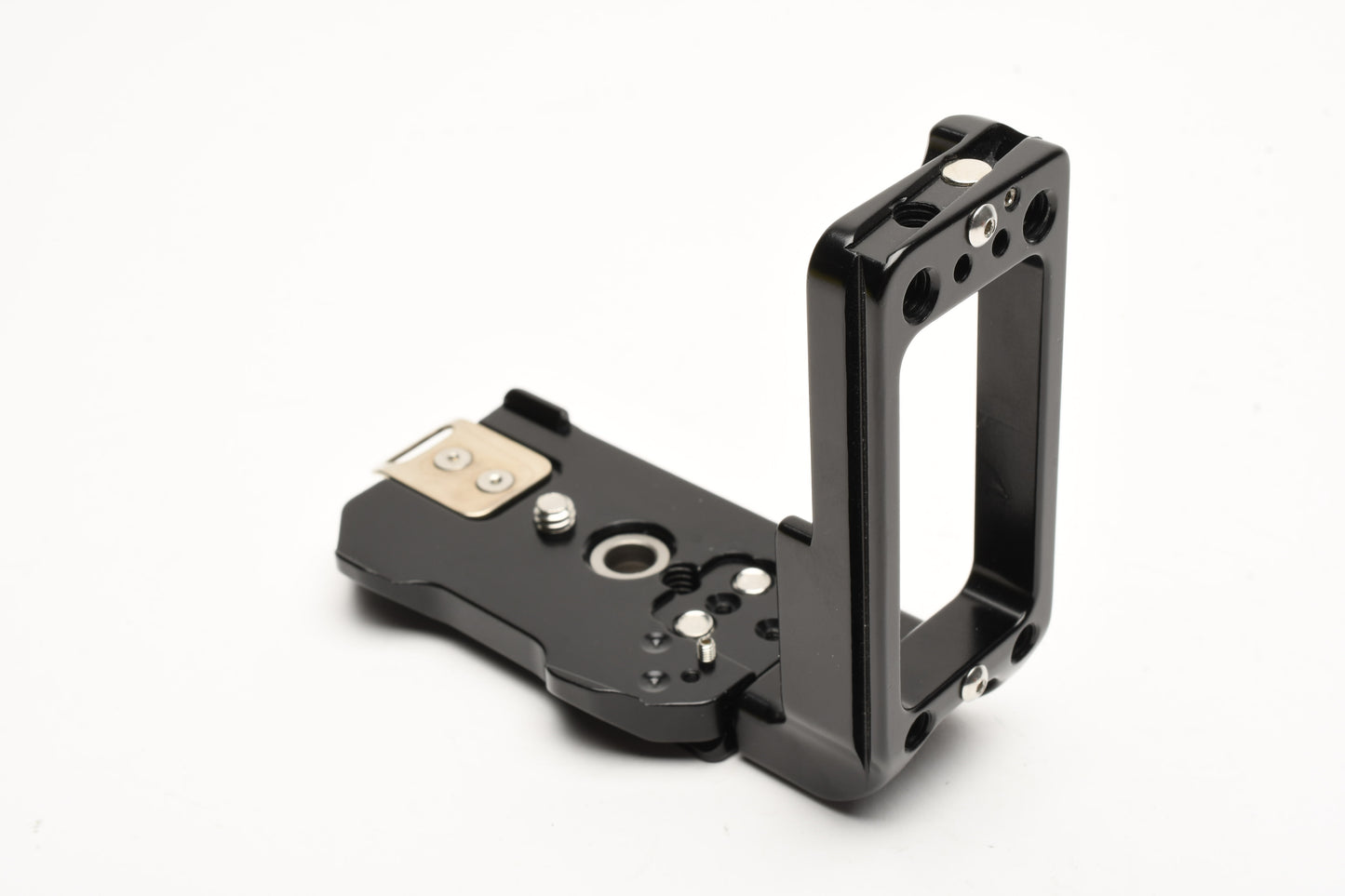Promedia Gear PLC5D4 and PBC5D4 Arca L bracket for Canon EOS 5D IV
