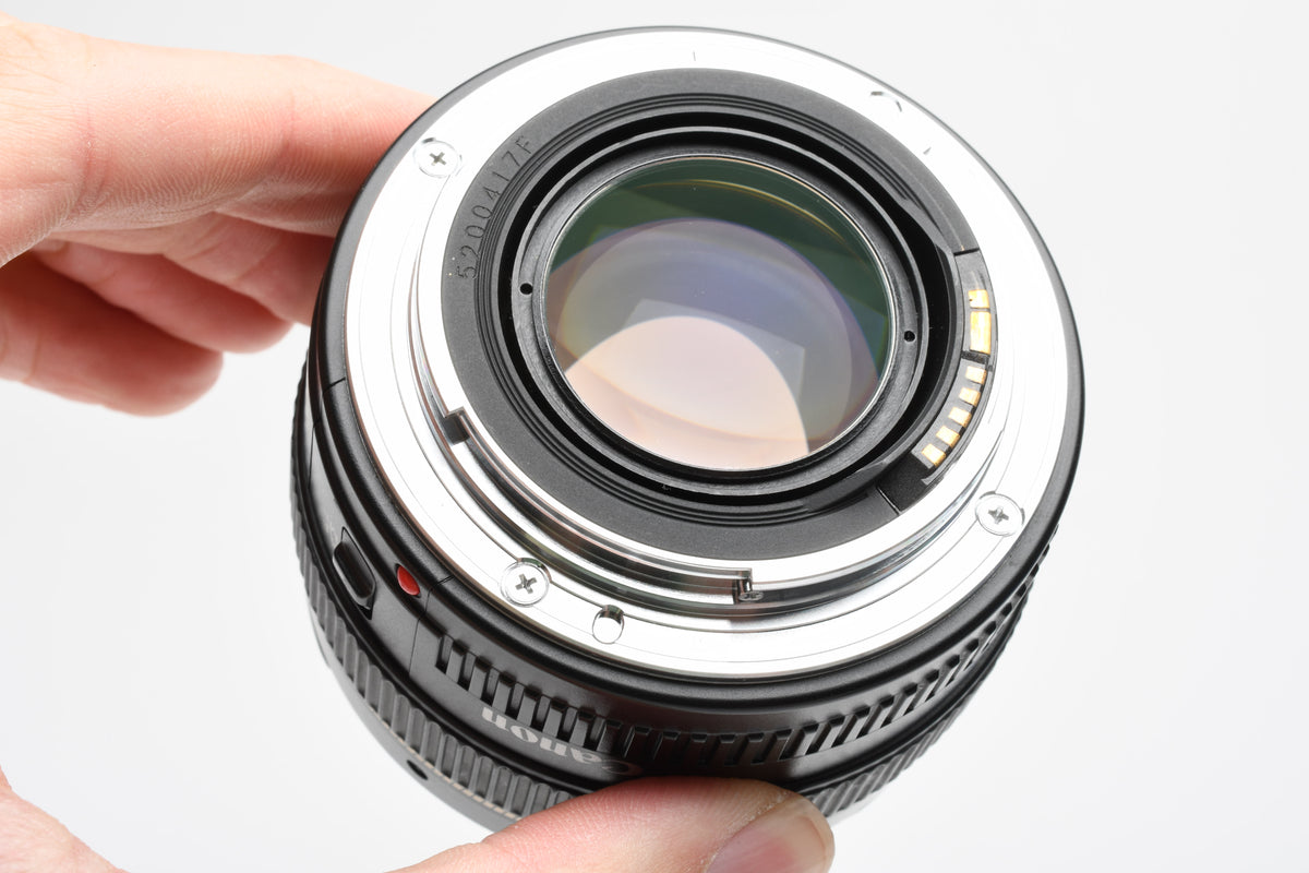 Canon EF 50mm f1.4 USM Lens, Caps, Great prime lens