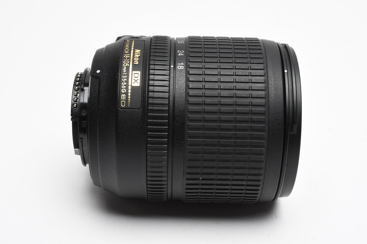 Nikon AF-S 18-105mm f3.5-5.6G ED DX VR zoom lens, caps, clean, versatile