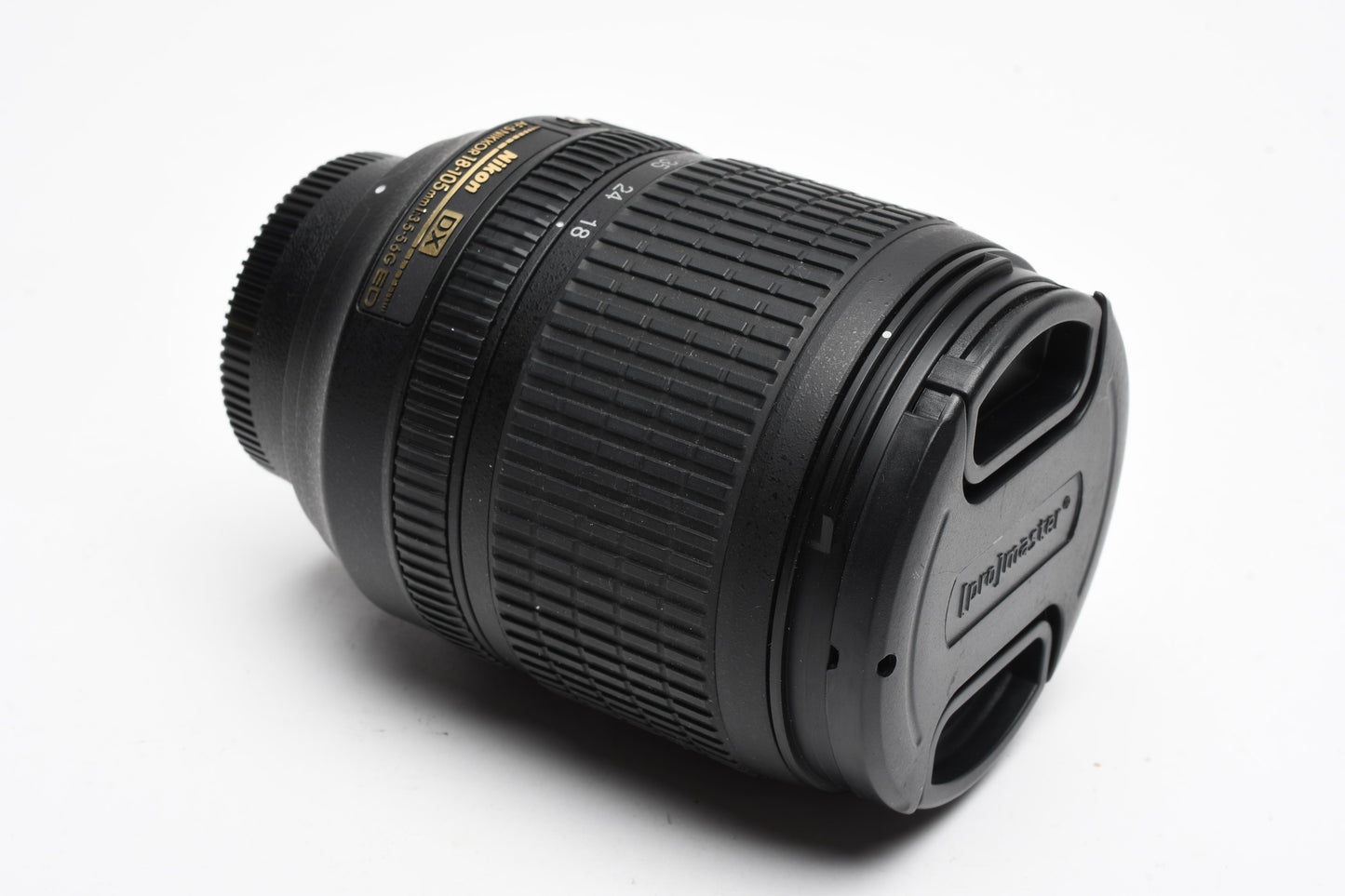 Nikon AF-S 18-105mm f3.5-5.6G ED DX VR zoom lens, caps, clean, versatile