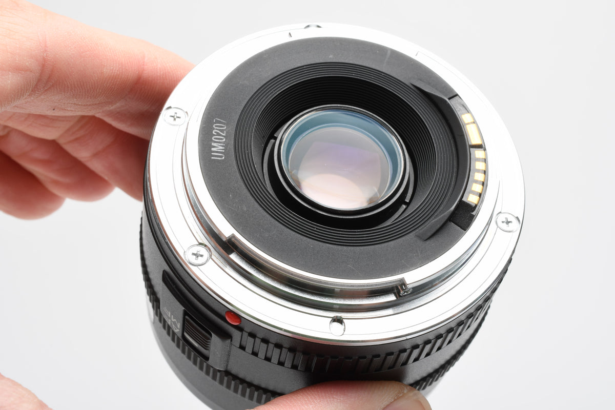 Canon EF 24mm f2.8 wide Lens, Caps, Great wide angle lens! + Pouch