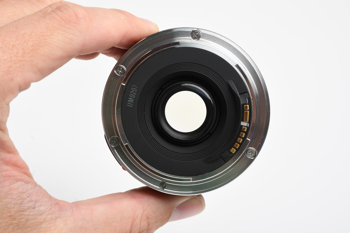 Canon EF 24mm f2.8 wide Lens, Caps, Great wide angle lens! + Pouch
