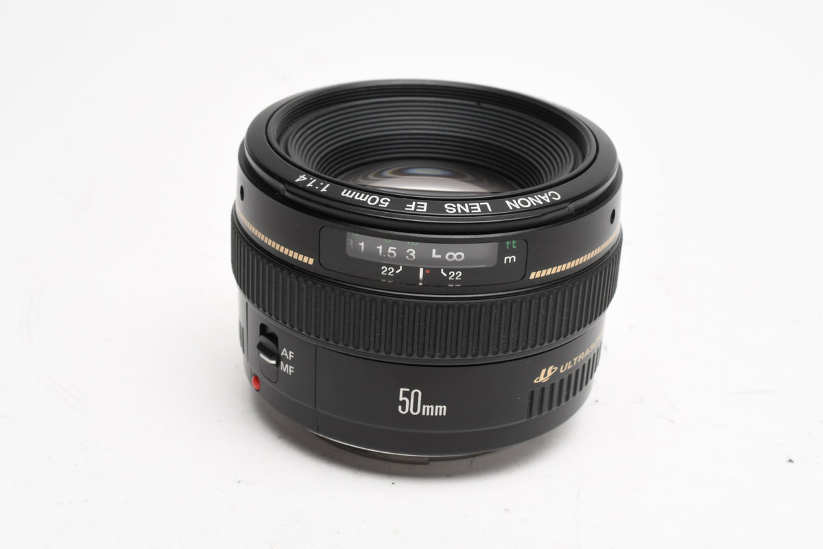 Canon EF 50mm f1.4 USM Lens w/Hood