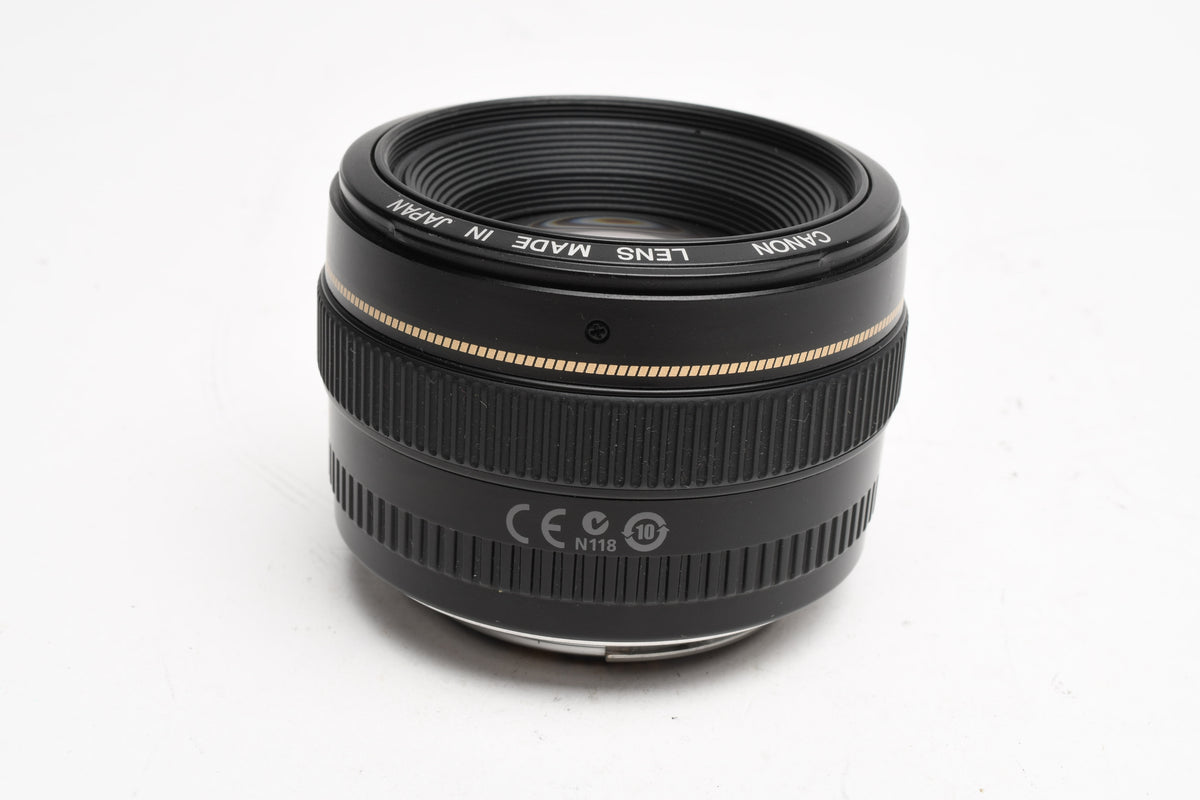 Canon EF 50mm f1.4 USM Lens w/Hood